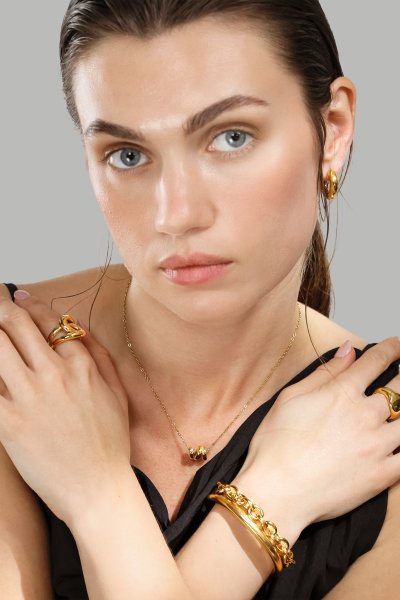 Armbånd Bold Cuff- 18k Gold Plated