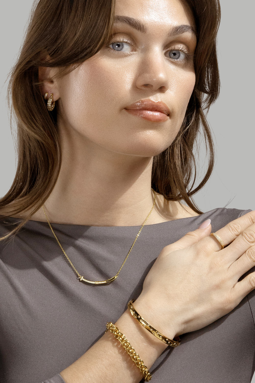 Chunky Pearl Hoop Earrings - 18k Gold Plated