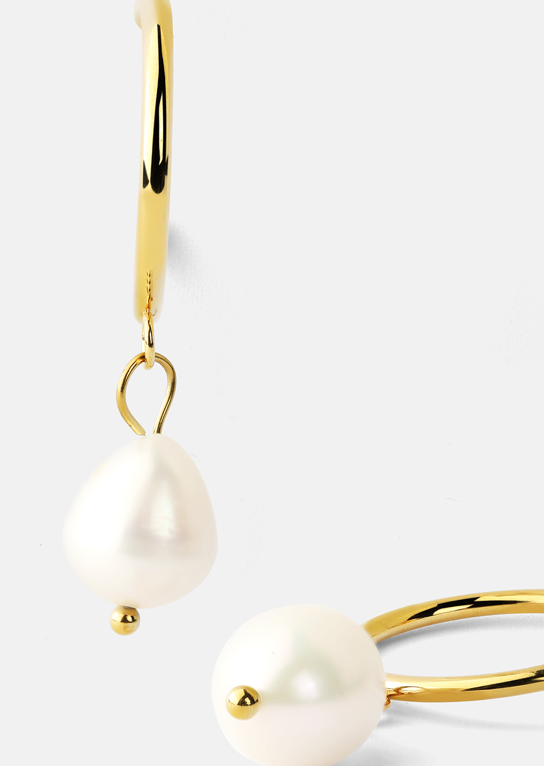 Zuri Øredobber – 18k Gold Plated