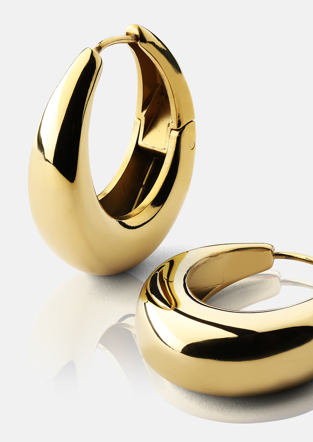 Øredobber Bold Curve – 18k Gullbelagte