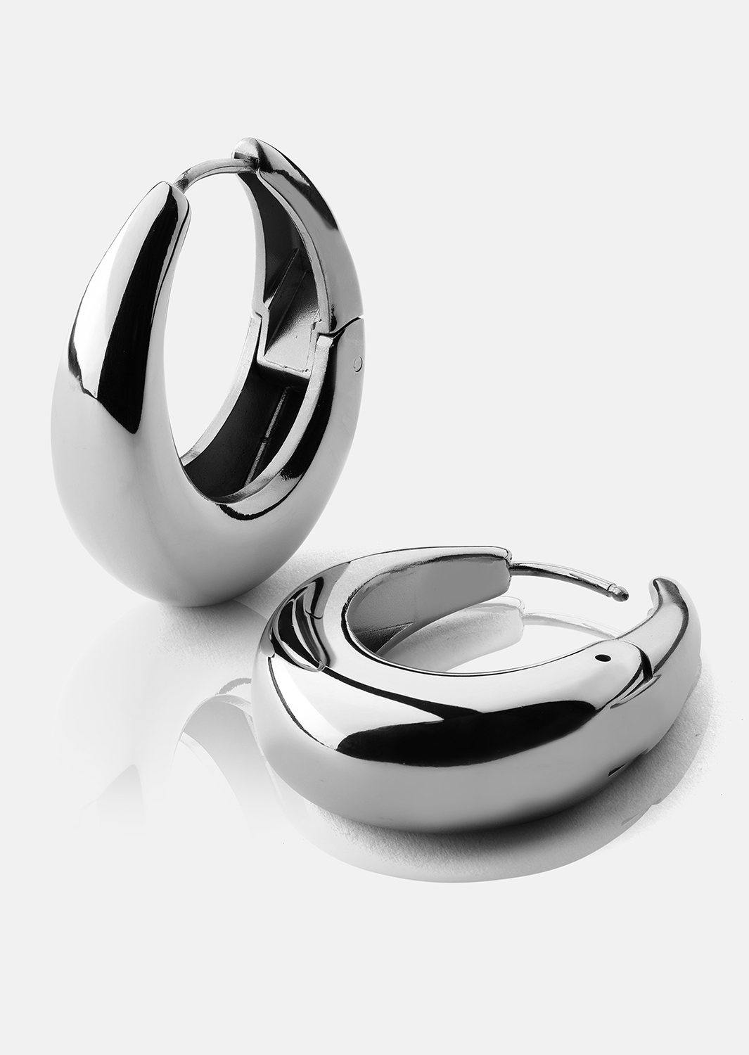 Øredobber Bold Curve – Sølvbelagte
